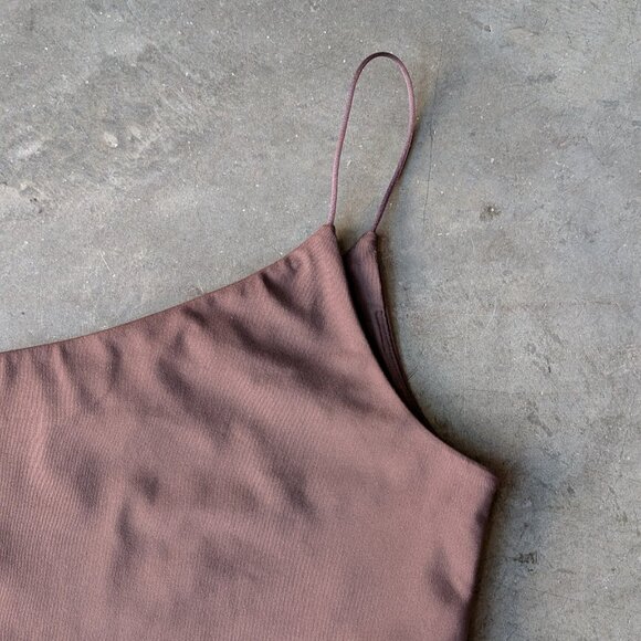 Aritzia Babaton Contour One Shoulder Cami Bodysuit Brown medium - Picture 3 of 9